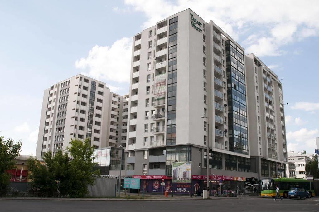极地公寓酒店 波兹南 外观 照片